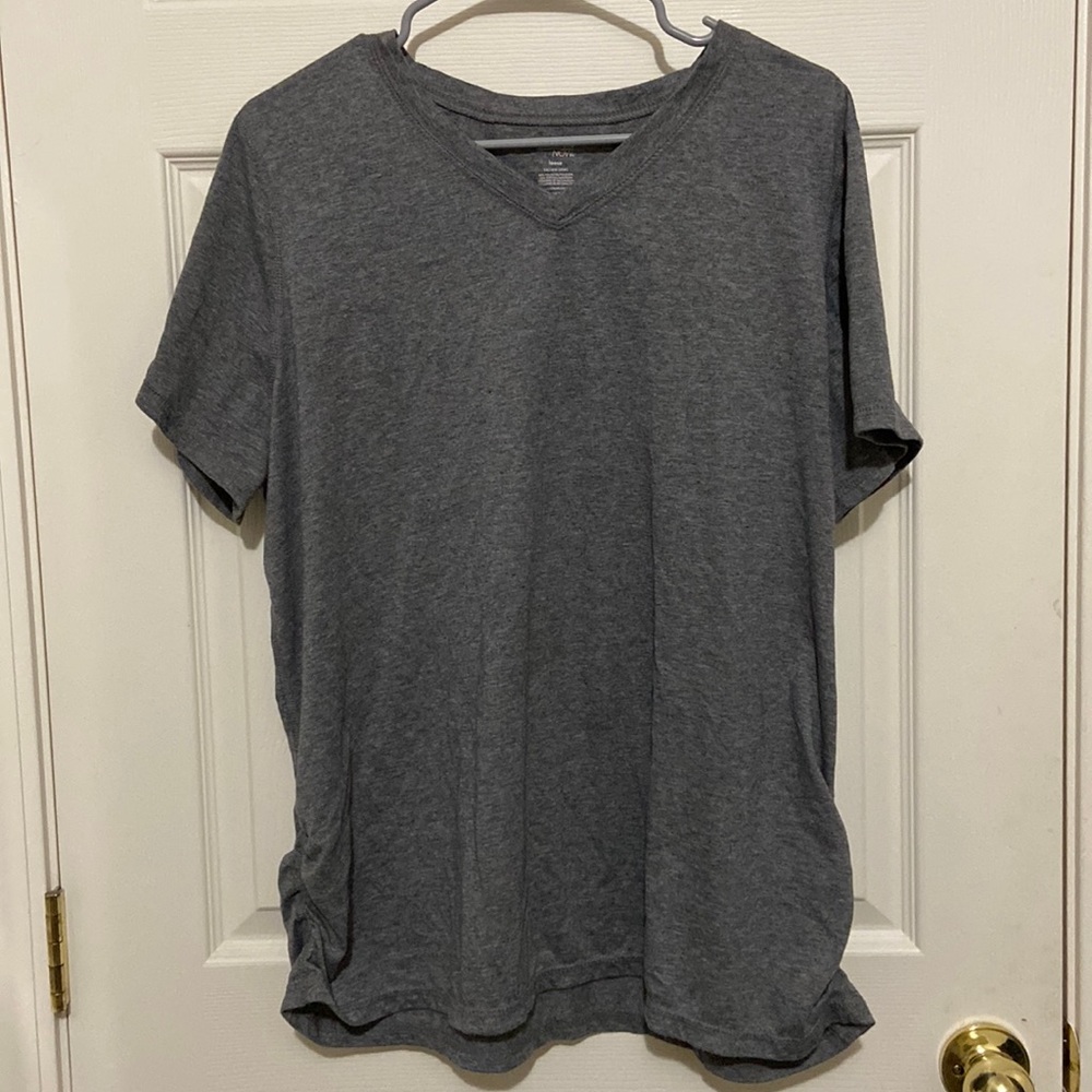Danskin Now loose woman’s top size 2X(18w-20w)